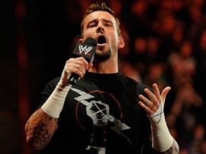 WWE Monday Night RAW. Cartelera 28/Marzo/2012 Cm-punk-wwe